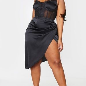 Pretty Little Things lace insert cup with ruched side mini dress—NWT